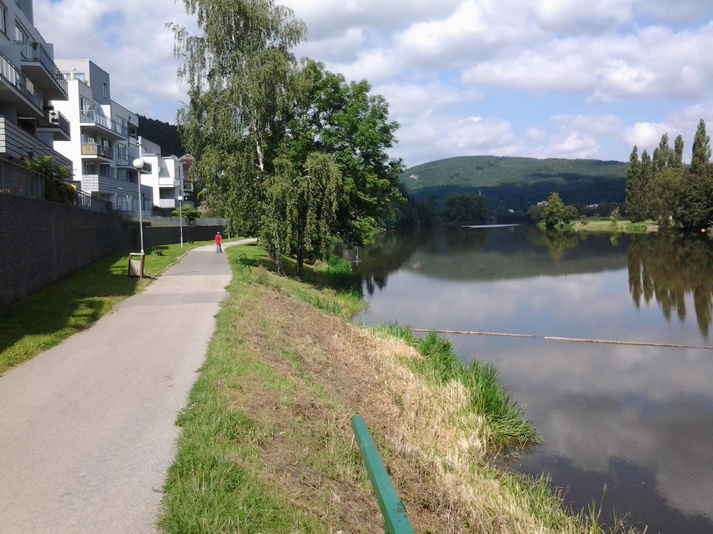Apartman Residence Nabrezi Beroun  Bagian luar foto